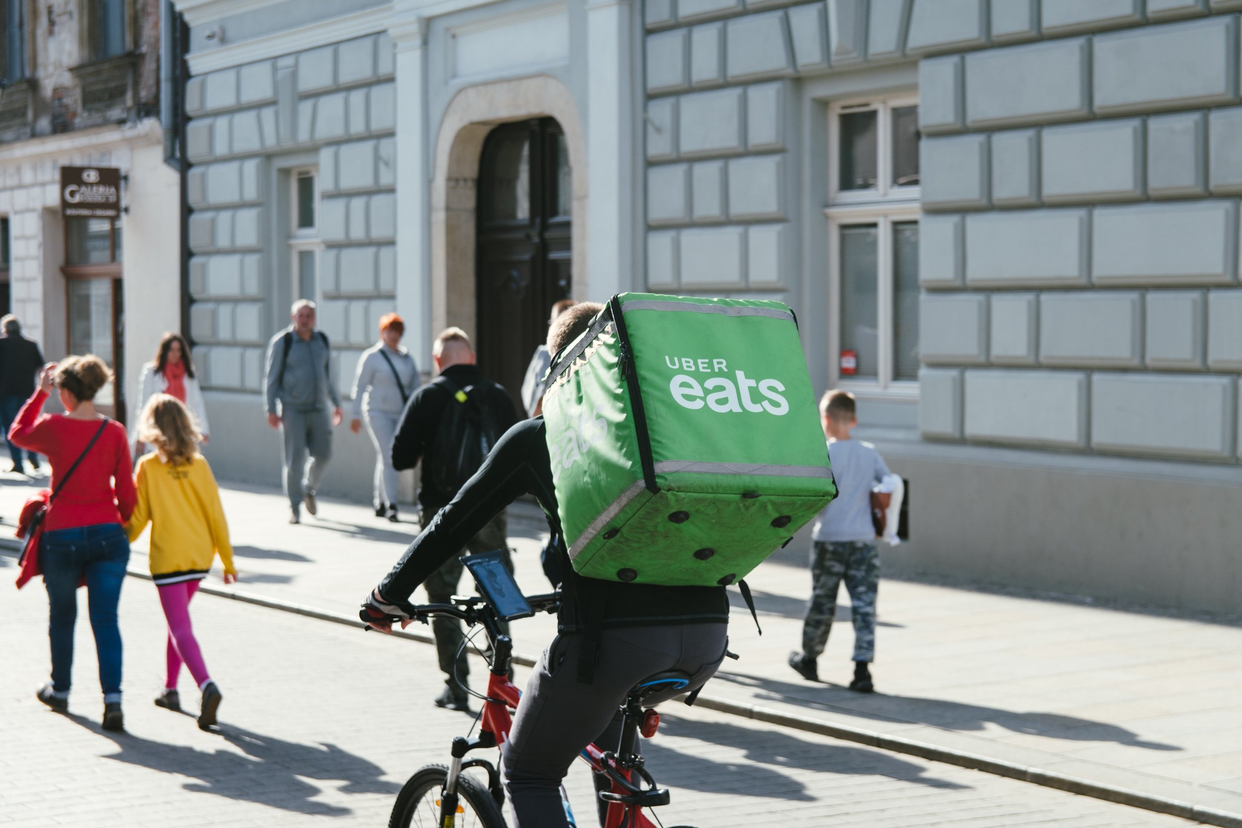 Uber Eats’ Strategy, 6 Things to Consider