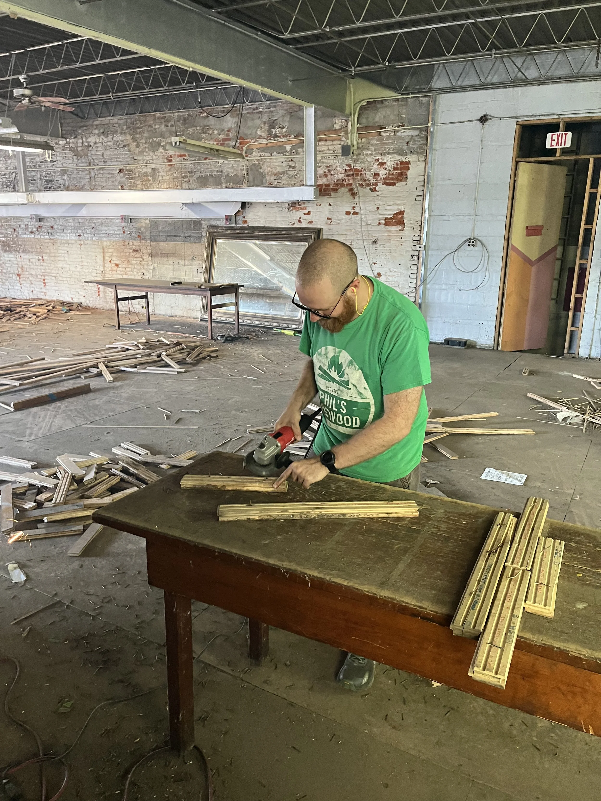 UPDATE 17 - Refurbishing Floors