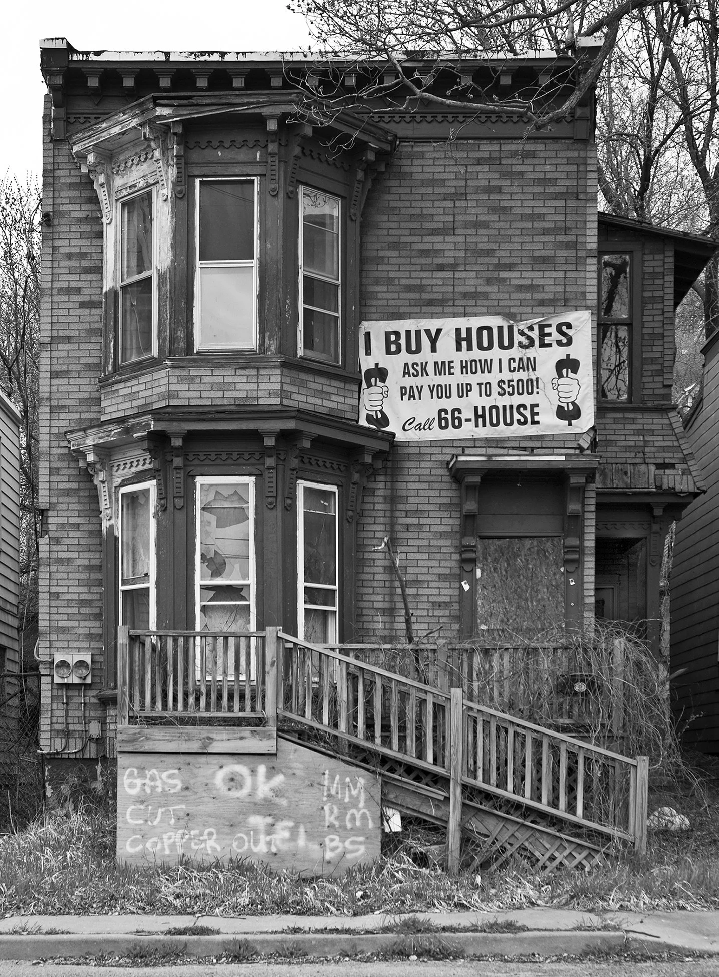 I Buy Houses, Amsterdam, New York