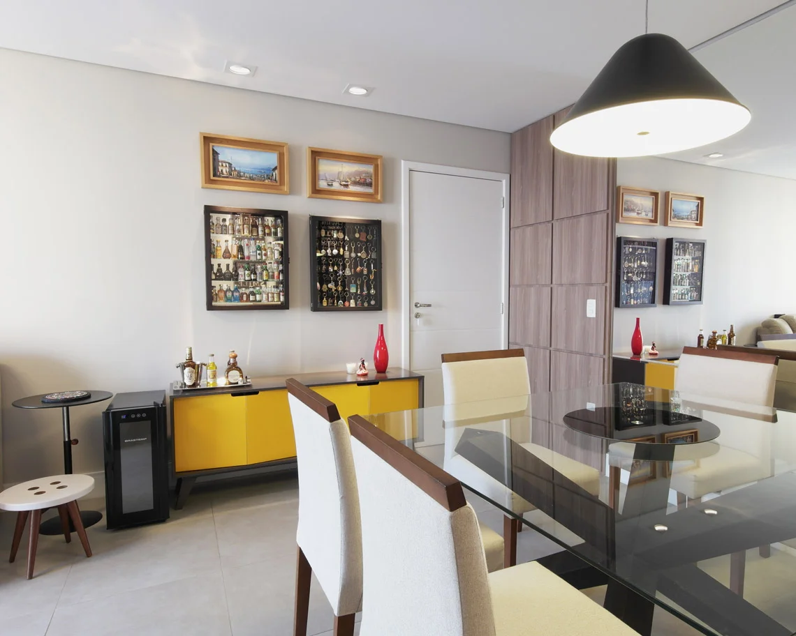 Daniela-Marques-Arquitetura-002-Sala-Jantar-Pendente-Preto.jpg
