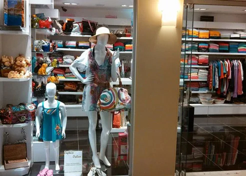 Daniela-Marques-Arquitetura-004-Vitrine-Royal-Palm-Campinas.jpg