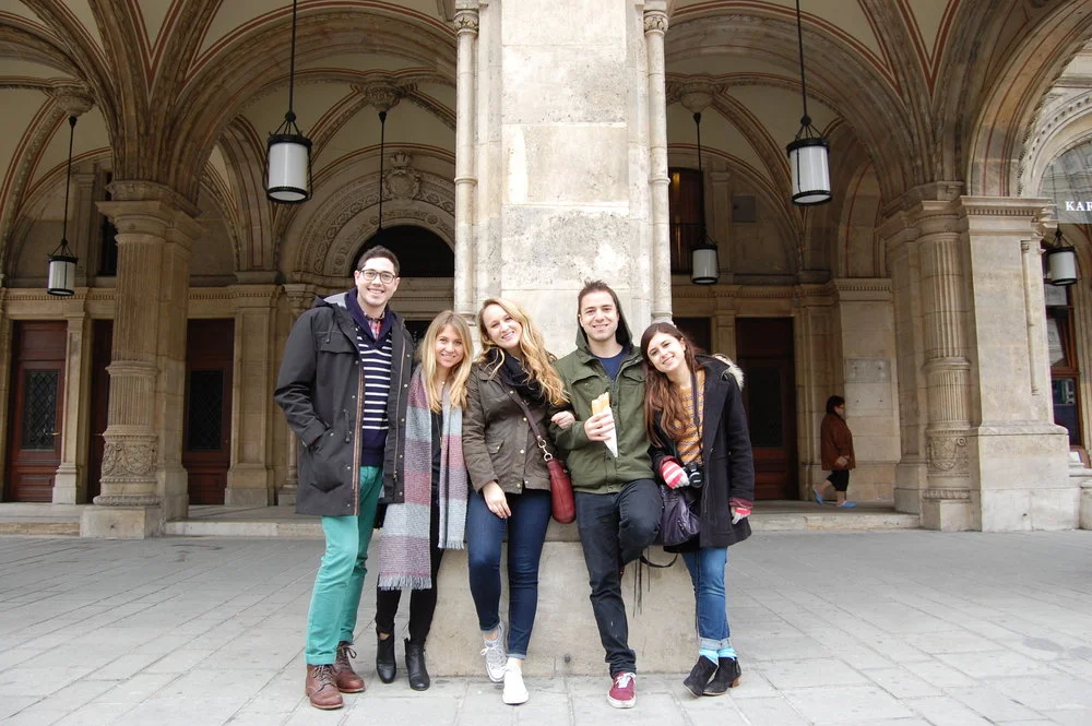 jenna+and+friends+in+paris2014-02-16+21.20.10-2.jpg