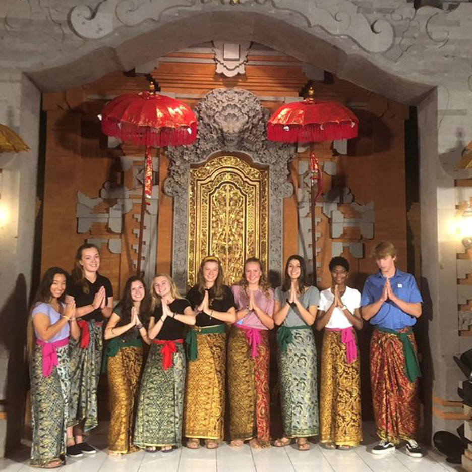 LANGUAGE & CULTURAL IMMERSION