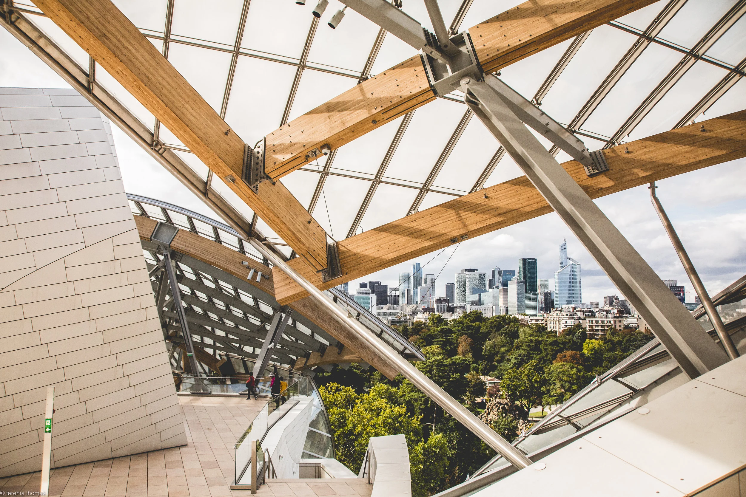 fondation louis vuitton - paris, france