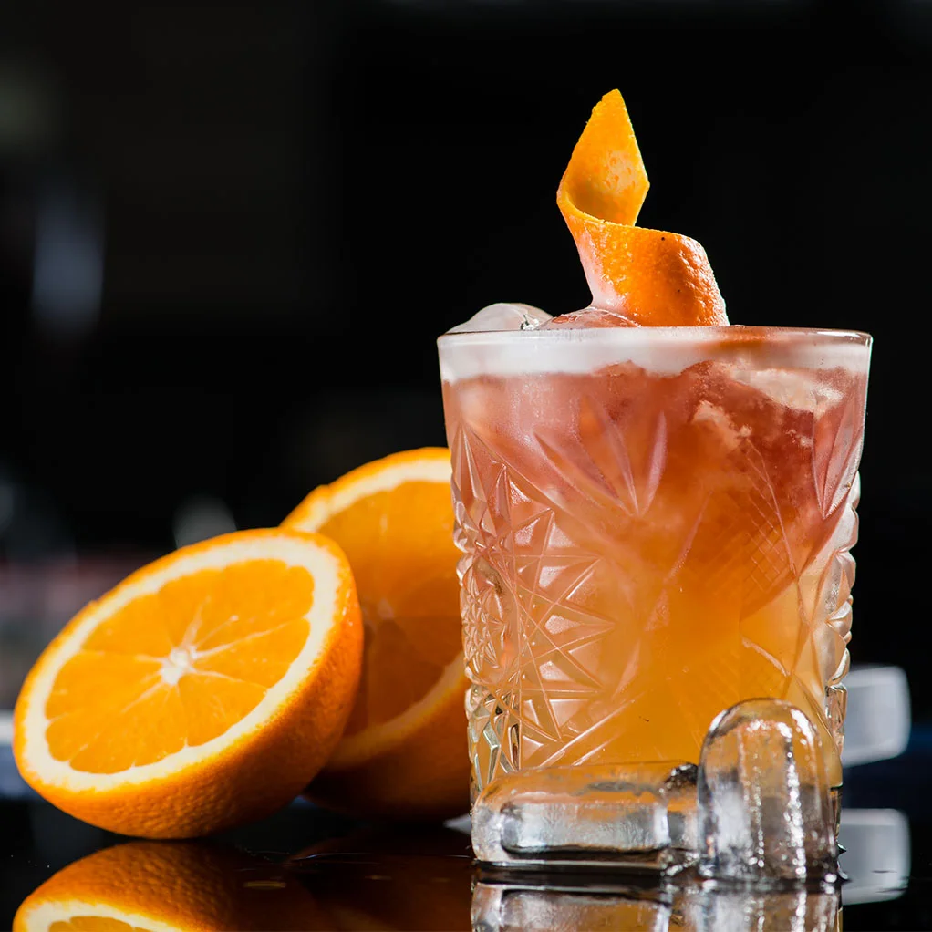 Cocktail_0001_HONEY BADGER.jpg