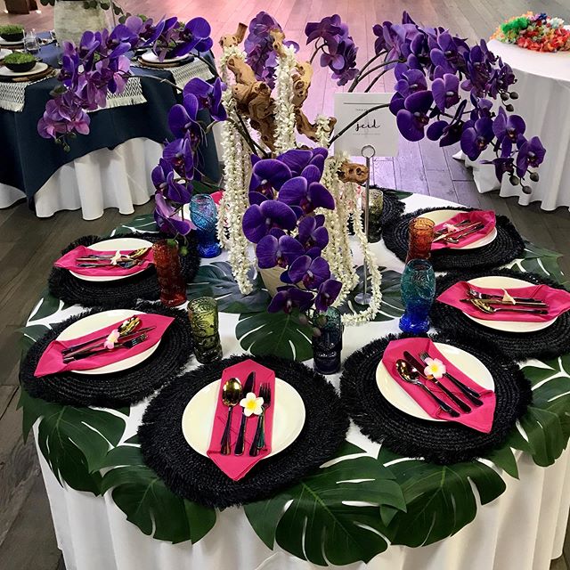 All set up for my first #jcidcharity event for tonight.  If you&rsquo;re around tonight  please come!  Details on second page.  Location #duchateaufloors 8480 Miralani, San Diego #savvygivingbydesign