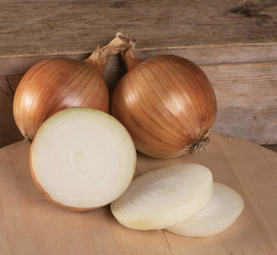 yellow onion.png
