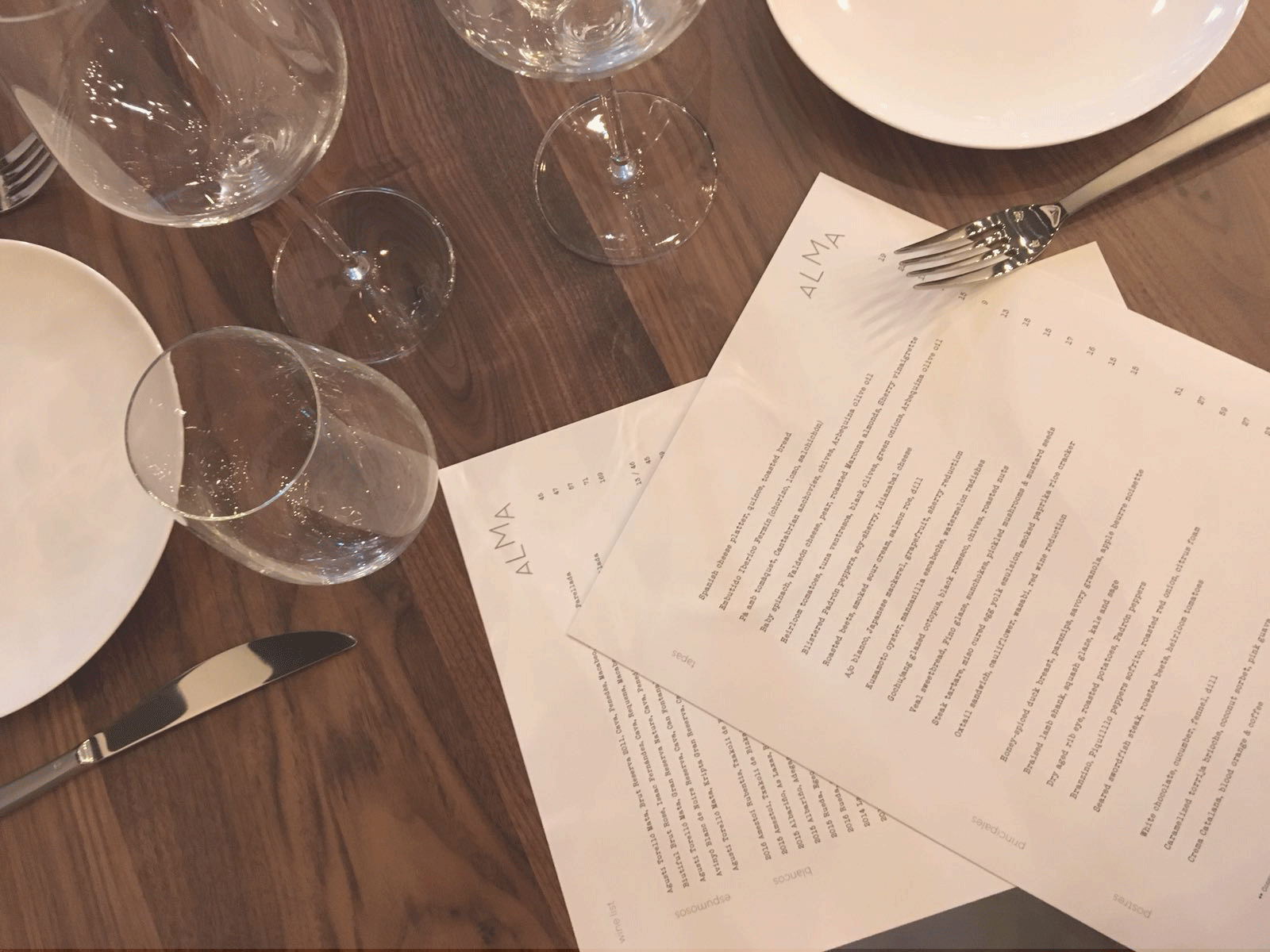 Menu-Table-Closeup_web.png