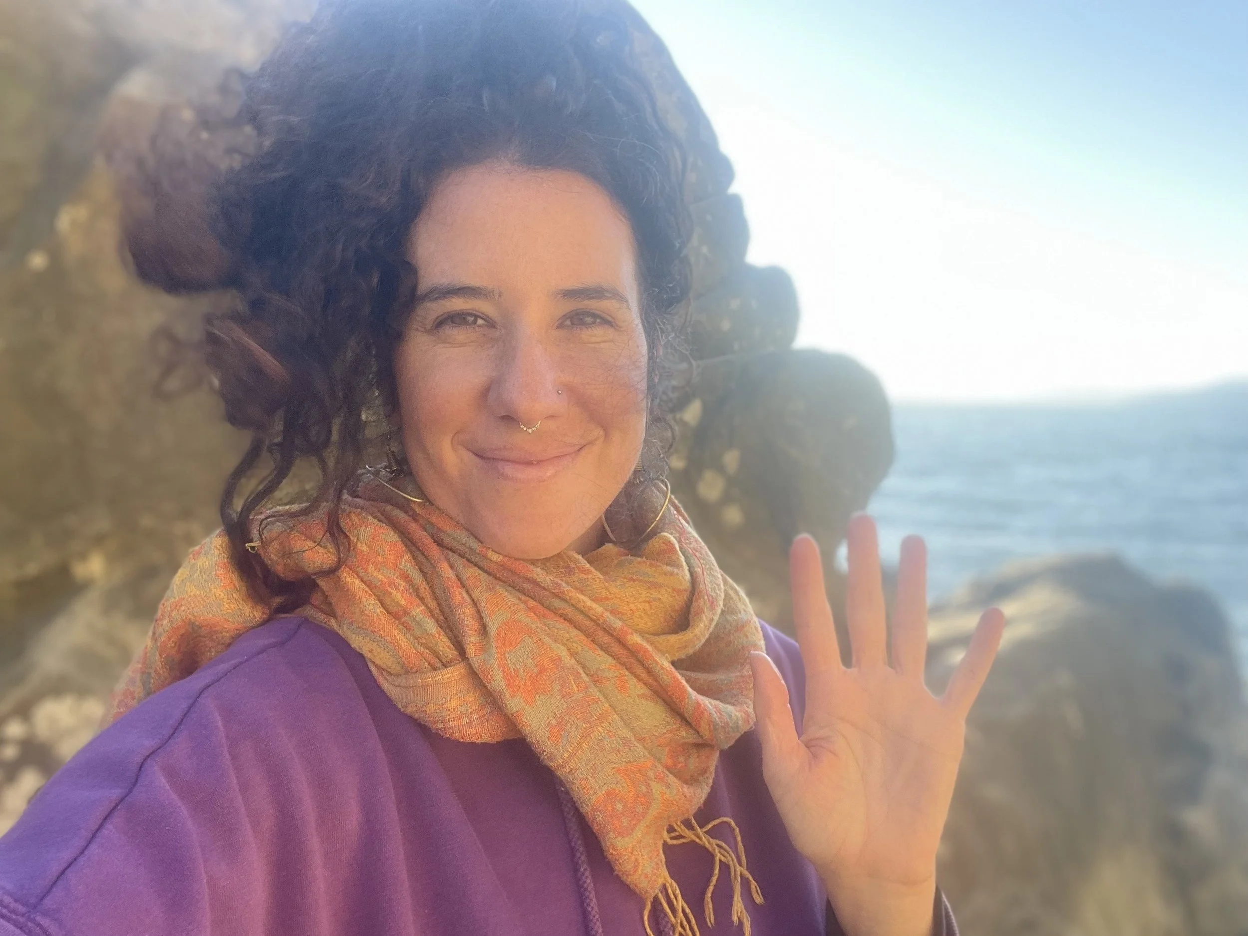 Headshot of Morning Amani-Roe