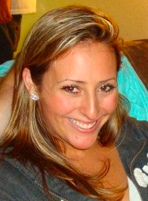 Alexis.HeadShot.Image.png