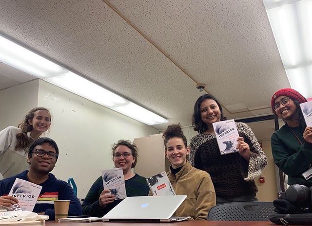 This belated #WowWednesday we celebrate the members of The Fall book club on Inferior by
@angeladsaini They met for the second discussion meeting to share notes, thoughts, and anecdotes! #conversation #community #discussion