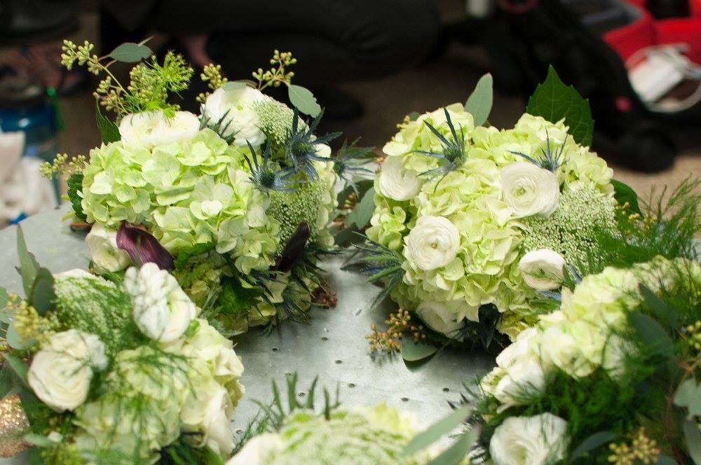 Congrats to Erin and Ben! Thank you letting me capture your love in flowers for your special PNW day! All photos by Sean Sherman Photography.