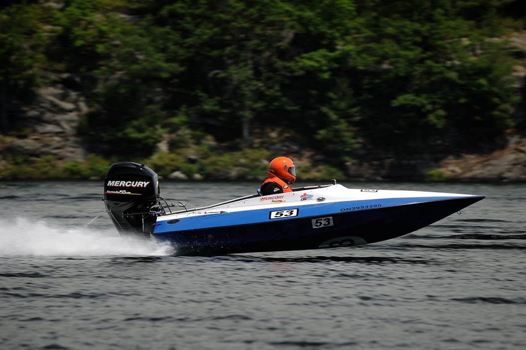 Tom Schnull airing out the Cyclone, 64 MPH with the Formula 60. (Photo credit: Matt Makauskas)