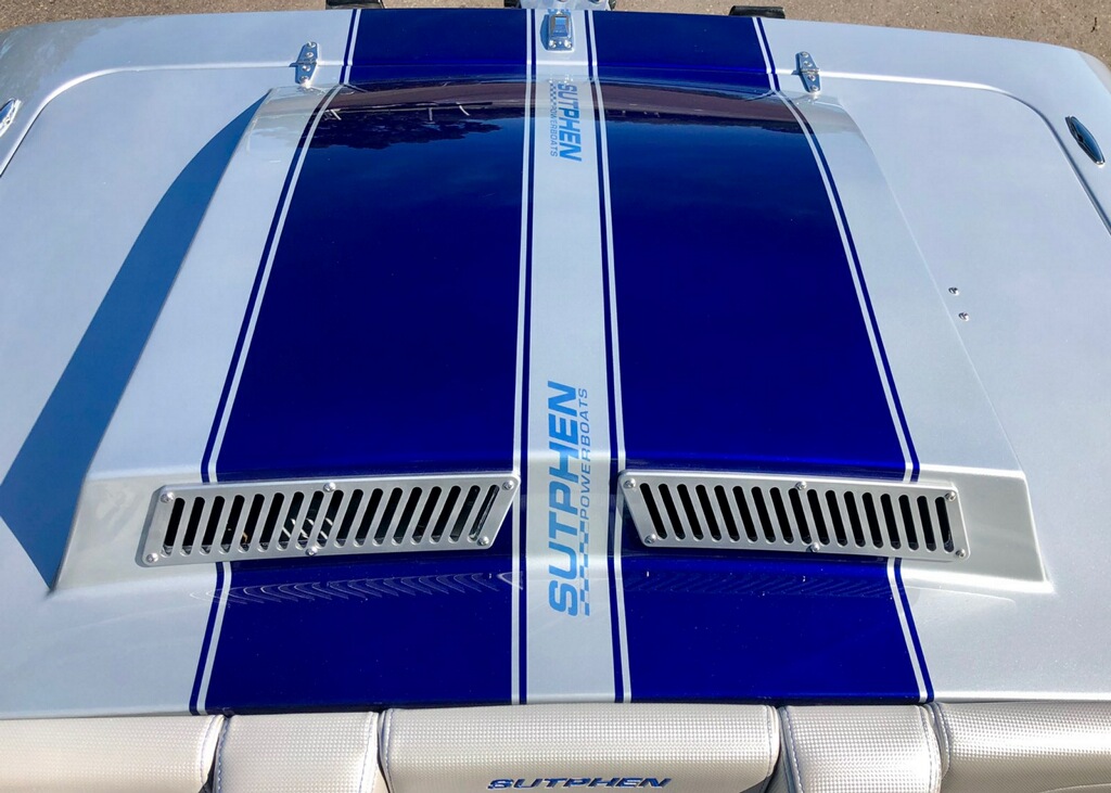 Sutphen 21 engine cover.jpg