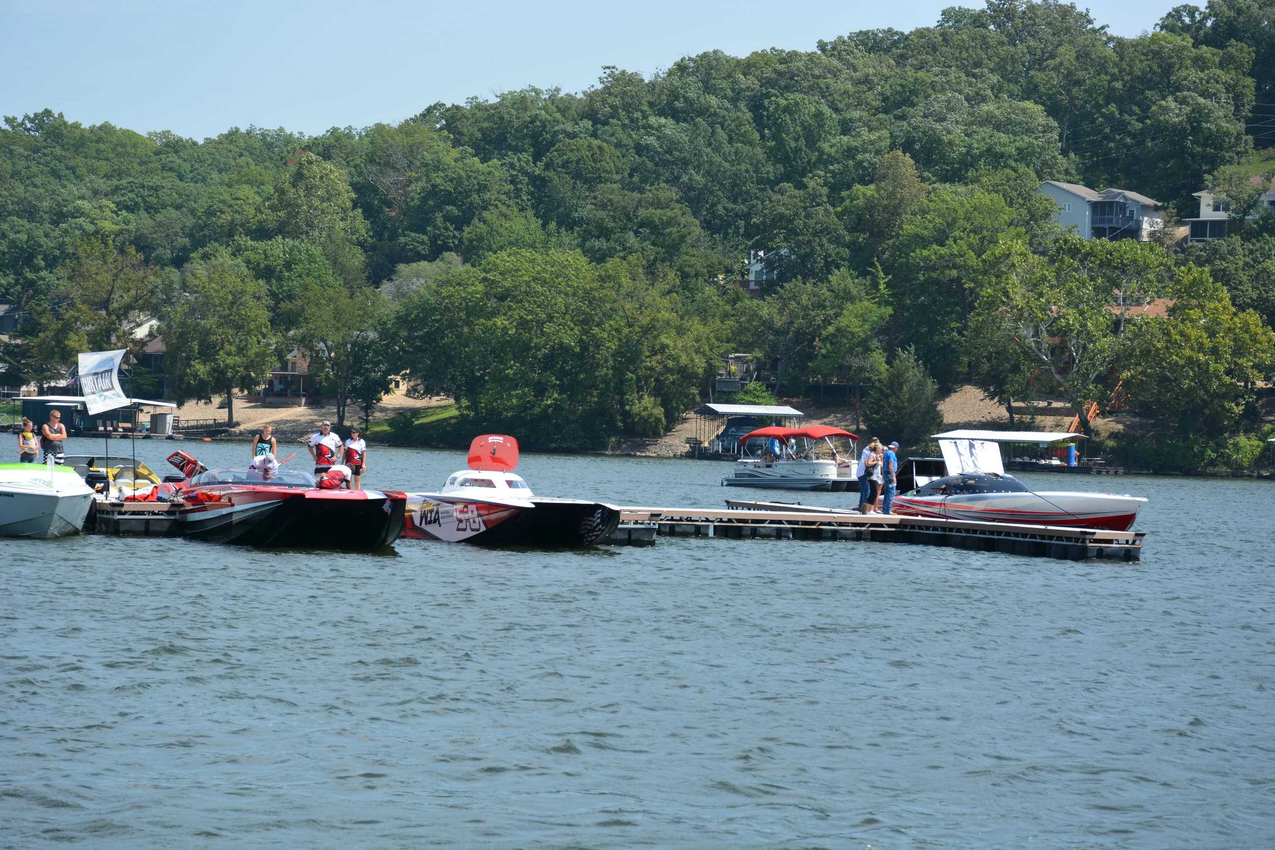 The Shootout in Missouri Lake of the Ozarks Top Speed Runs 2018 — Wave