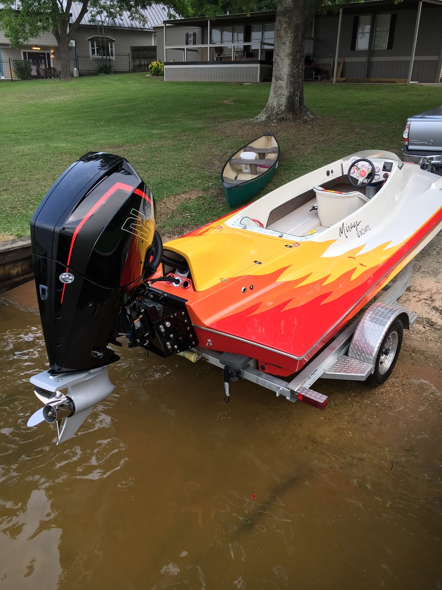 Ready to launch. Chris sees 110 MPH in his sights with a customized Bravo prop, with 35.5” of pitch.