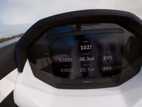 Checkout the video, the Outerlimits SV 29 will run 103 to 105 with twin 300R. This one is available, contact @outerlimitsdan for more. Stunning boat. 
#wavetowave #fastboats #outerlimitspowerboats #raceboats #mercuryracing