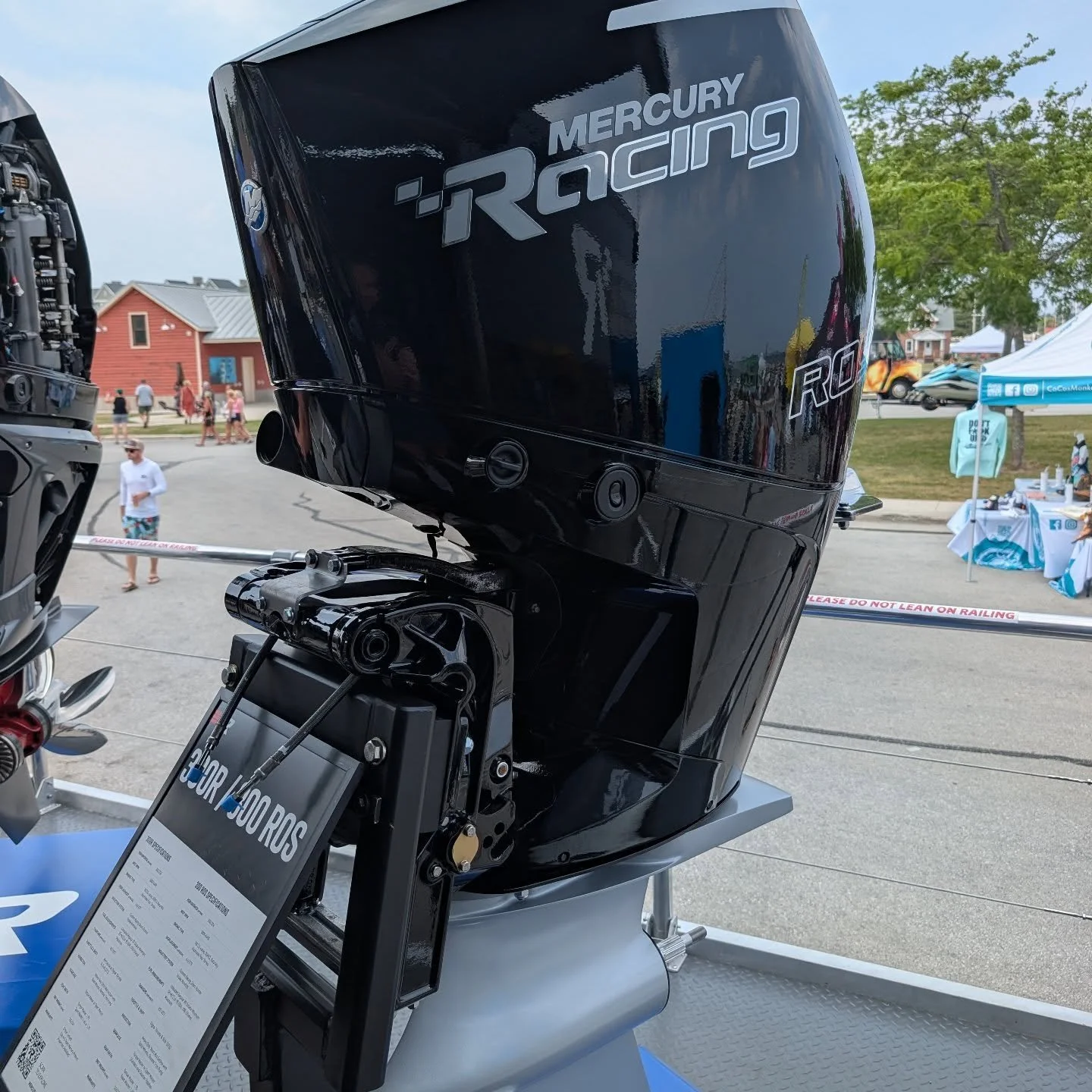 The new 300R ROS has a couple key differences from the consumer 300R, one is the above water exhaust and the second is the short stroke trim cylinder. Designed for offshore racing. Tuned slightly differently and runs 89 or 95 RON octane fuel. 
#wavet