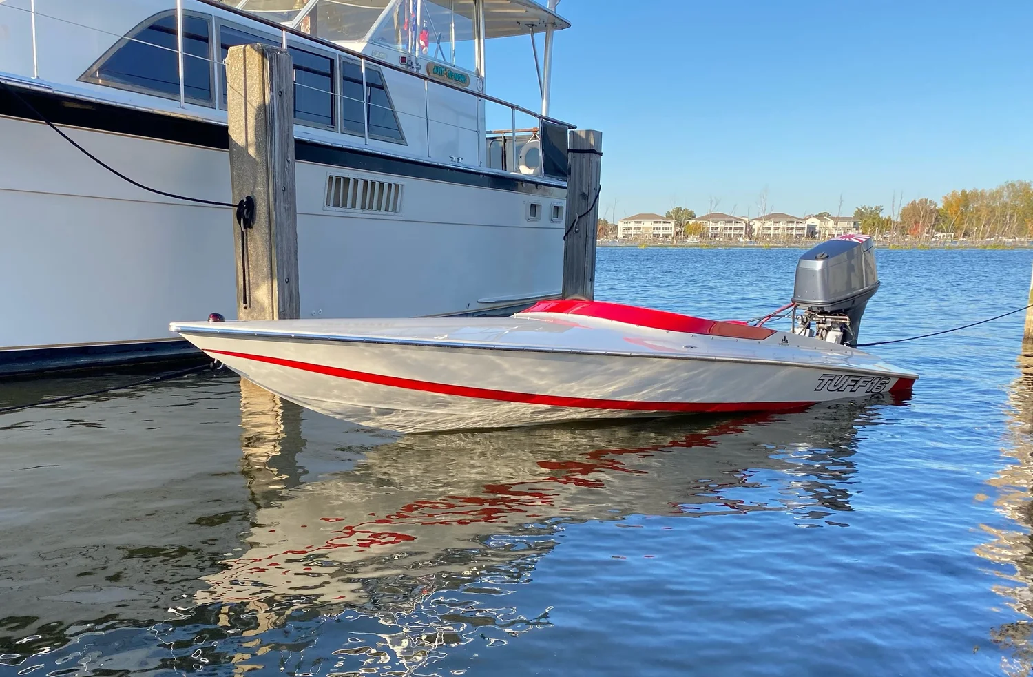 Tuff 24 in Michigan: Single Engine Performance Boat That Hauls the ...