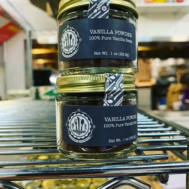 A classic.... Raw Vanilla Powder, extremely limited supply,  order direct $55/oz shipped anywhere in the U.S.A.  To know it is to love it...12x potency to vanilla extract, rich vanilla flavor for you and yours🌞please message to purchase