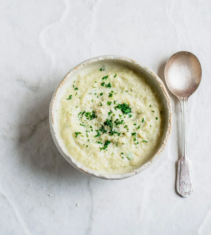 Cauliflower Soup with Shrimp