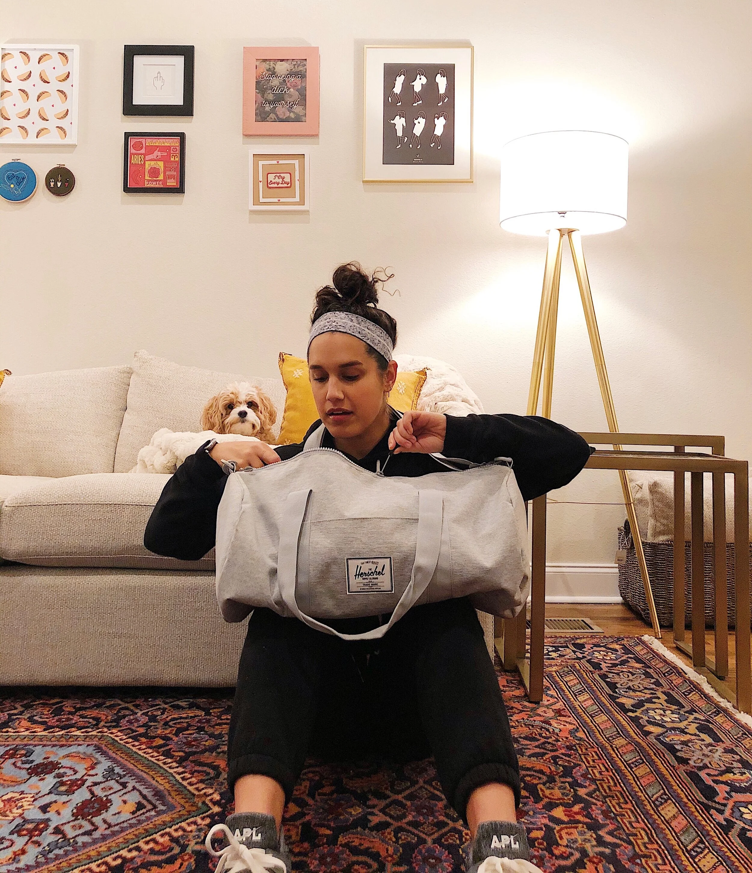 10 Things Everyone Should Have In Their Gym Bag
