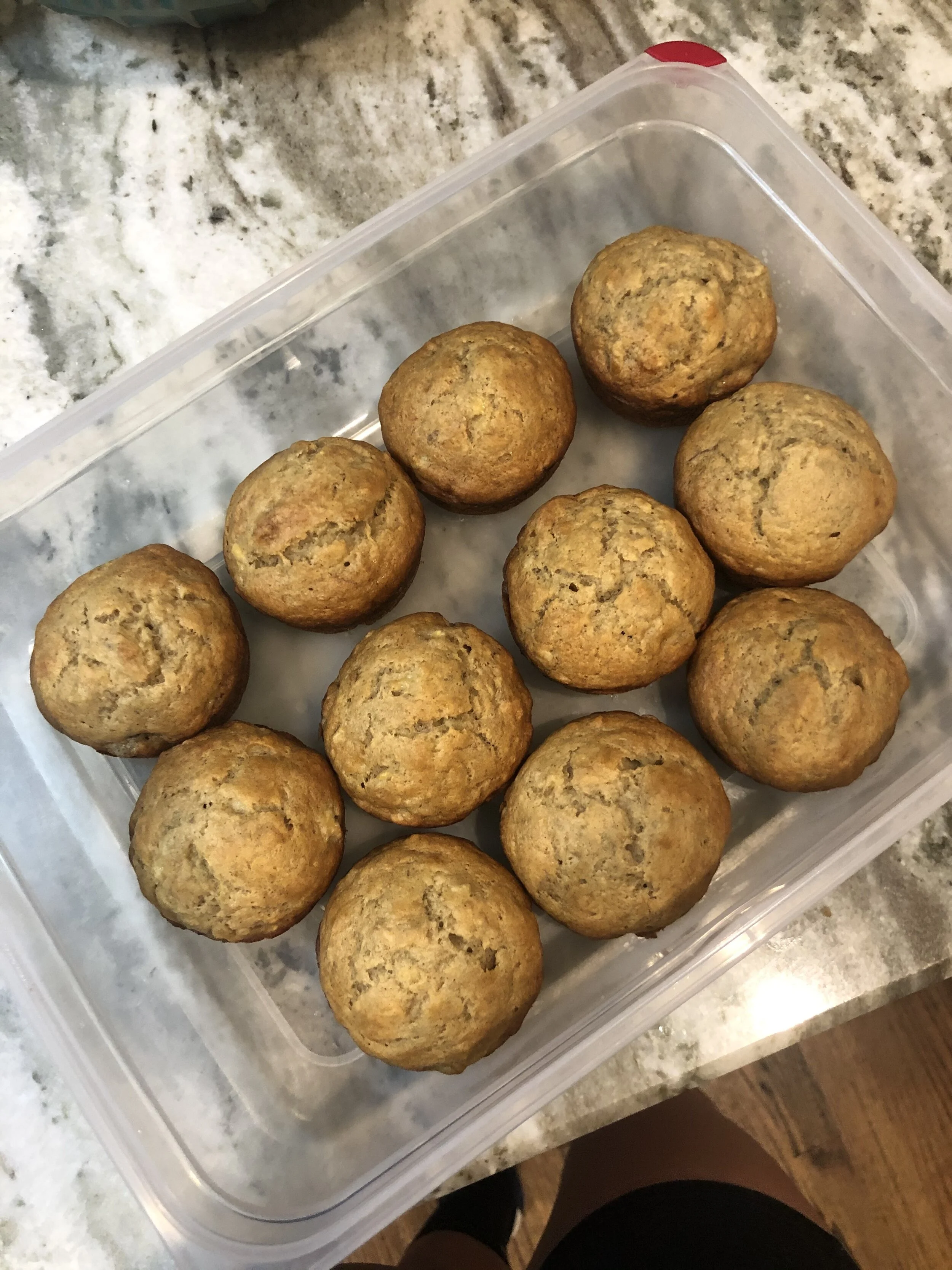 Low Calorie Banana Cinnamon Muffins