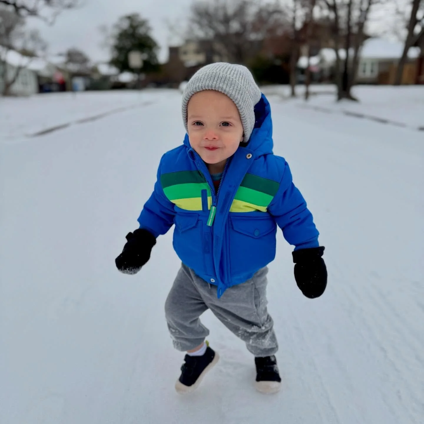 hate ice. love snow. 🥶❤️❄️