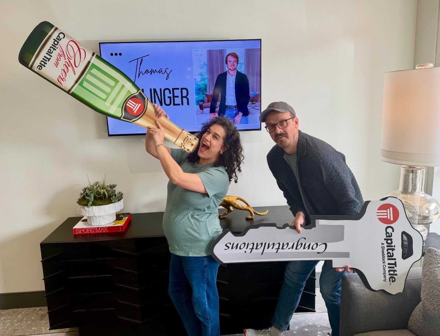 WE FUGGIN DID IT. we dealt with the agent from hell and all lived to tell the tale. thank you, @thomtonybelly for sticking with us and if you need help paying future therapy bills, we got you.

this is zac and i&rsquo;s first home purchase together, 