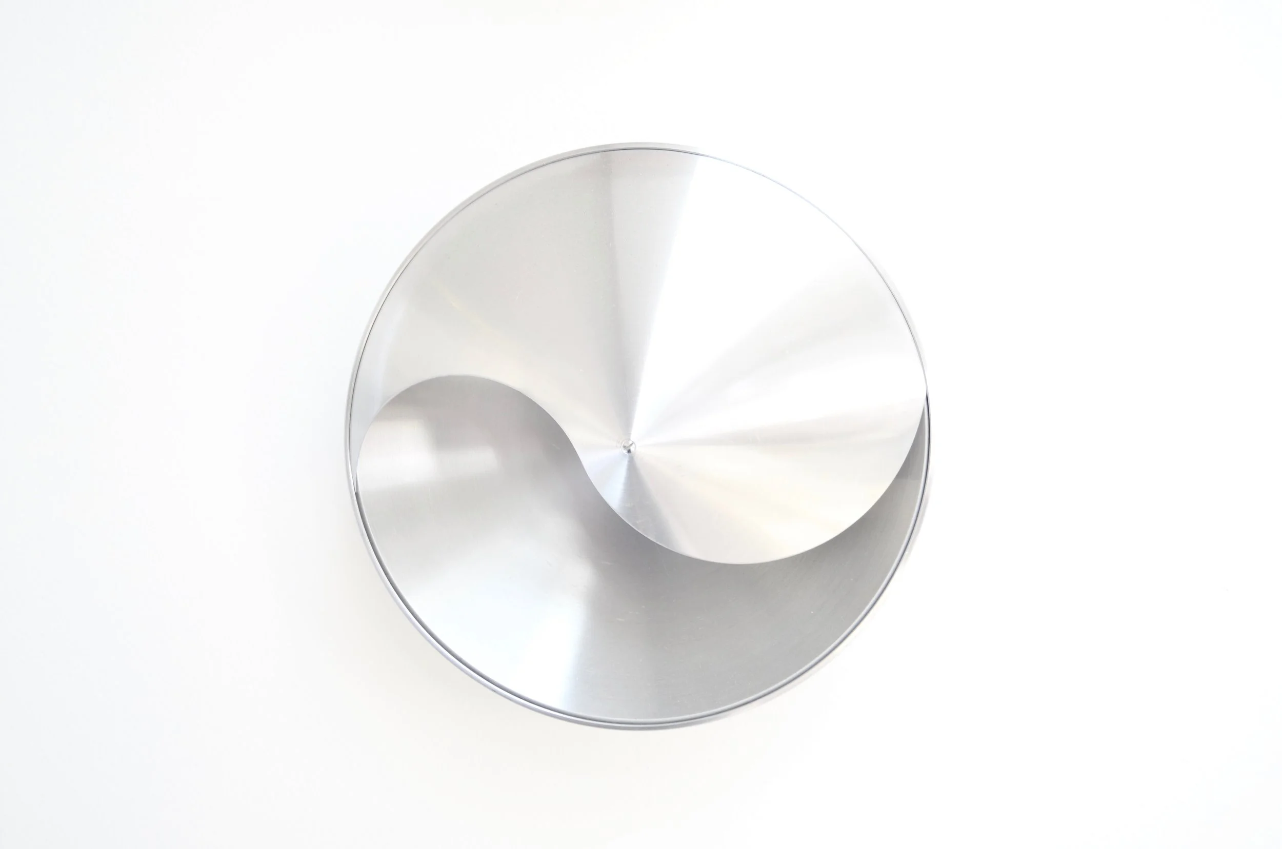 Yin Yang by Herman Sneyders de Vogel