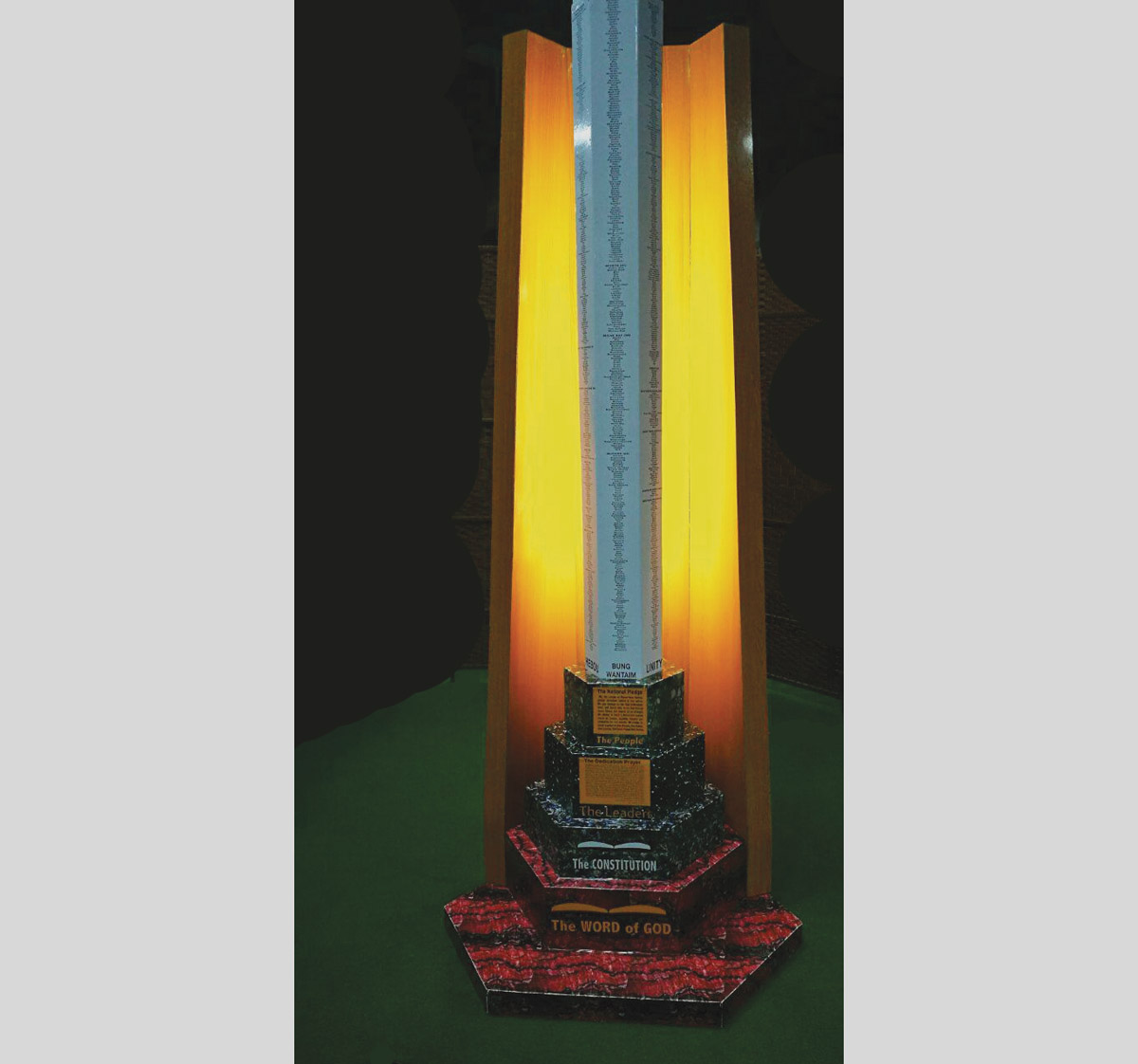 model of Unity pole, national parliament