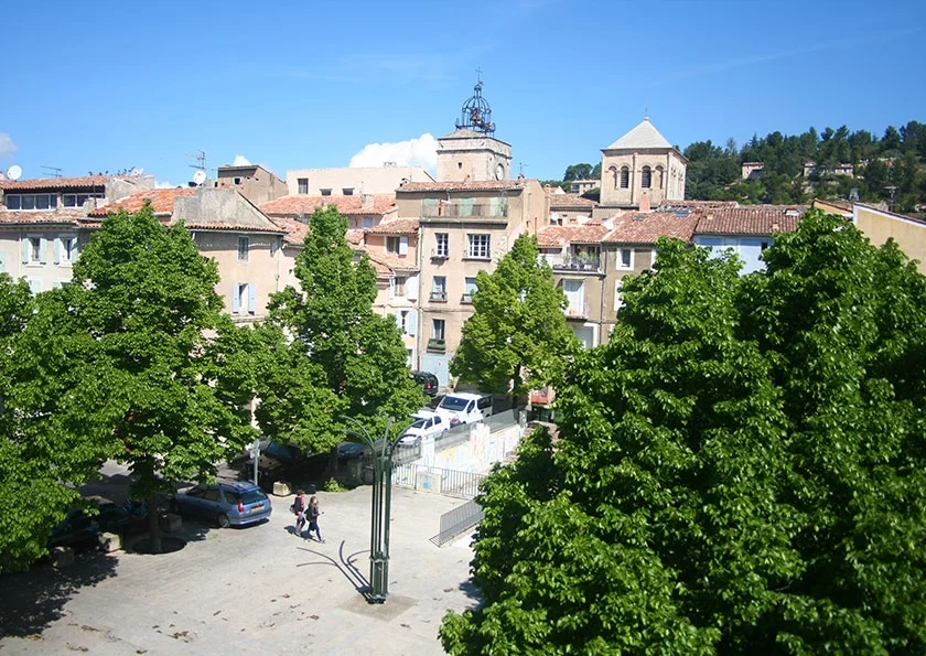 1 Bedroom Apartment Apt, France — Marston House Vinalhaven is OPEN by