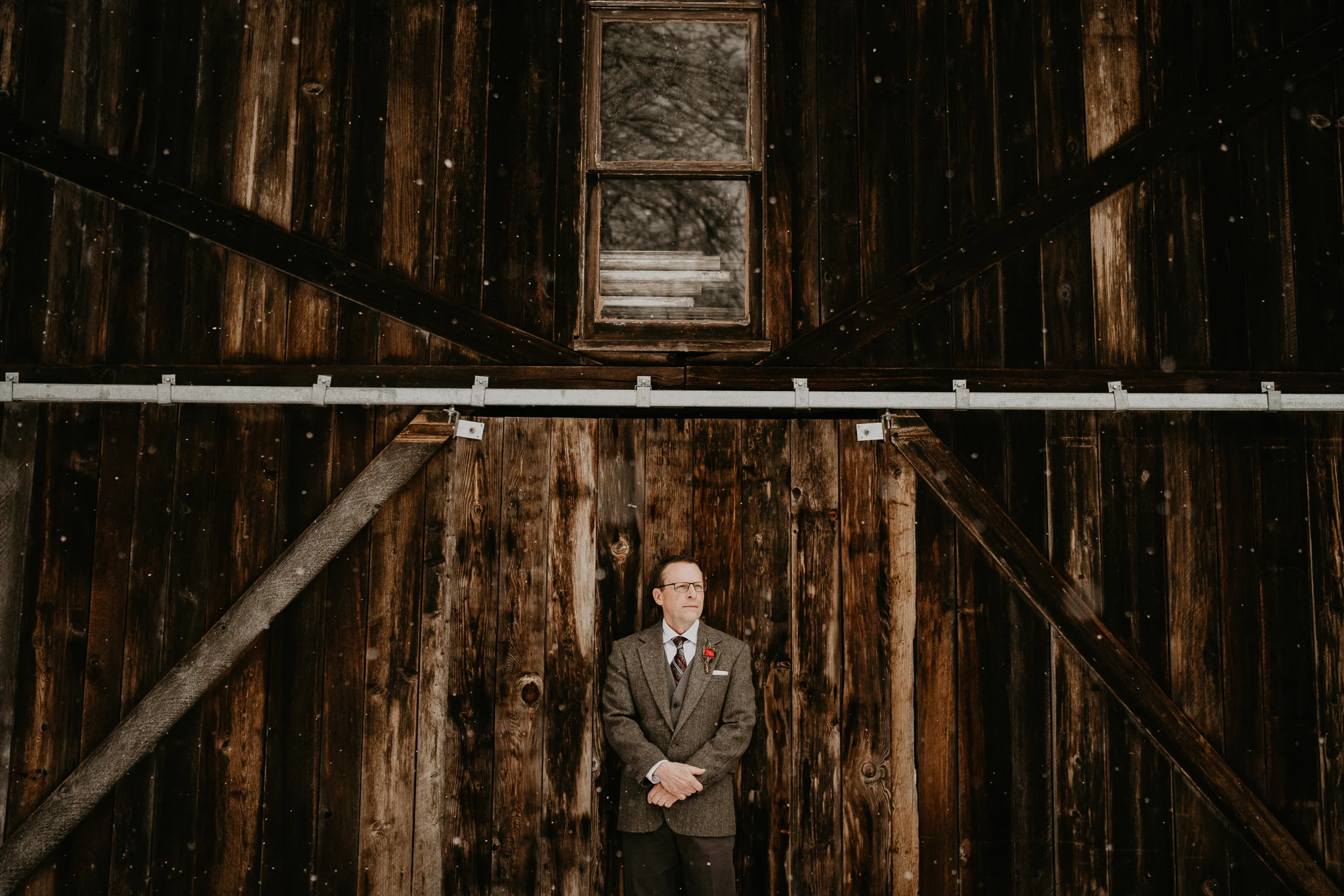 Groom getting ready mt rainier tweed suit