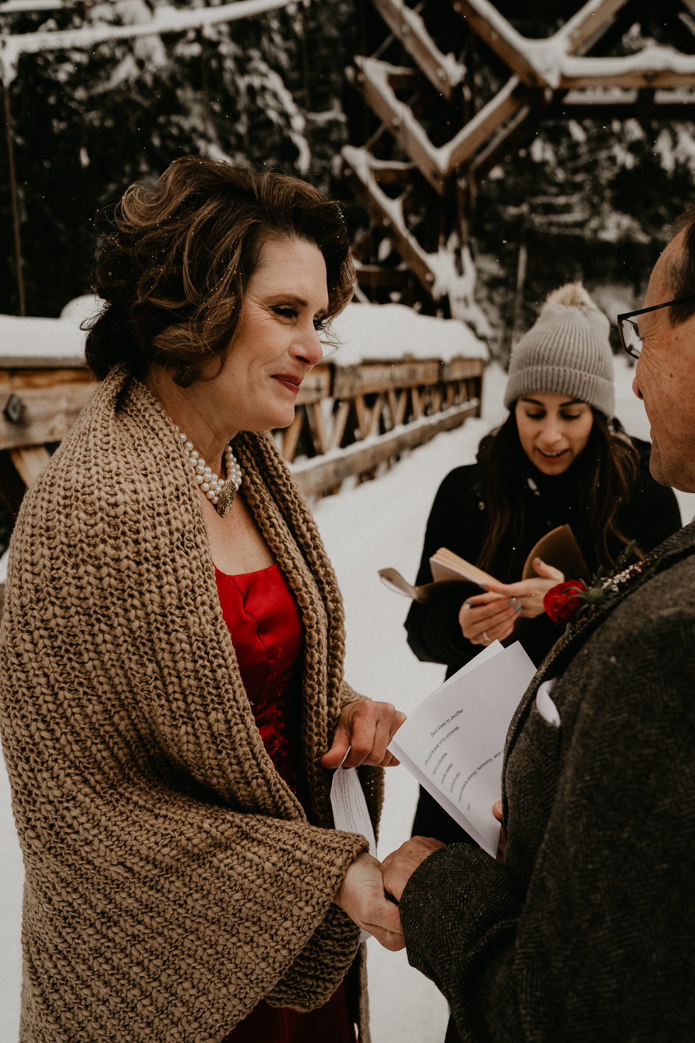 Mount-Rainier-Snow-Winter-Elopement-Adventure-Photographer2-44.jpg