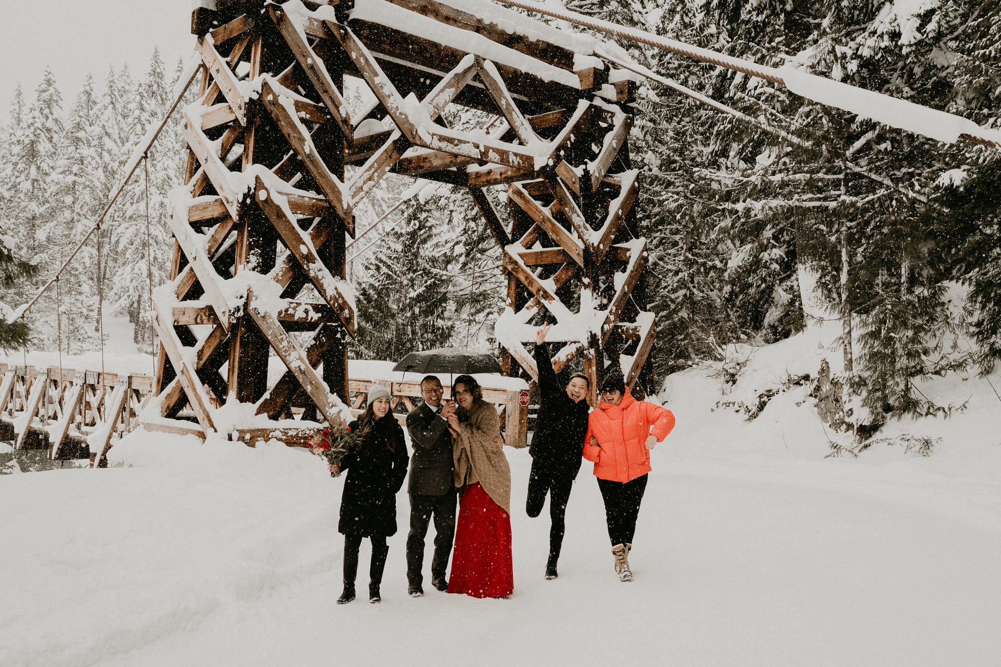 Mount-Rainier-Snow-Winter-Elopement-Adventure-Photographer2-53.jpg
