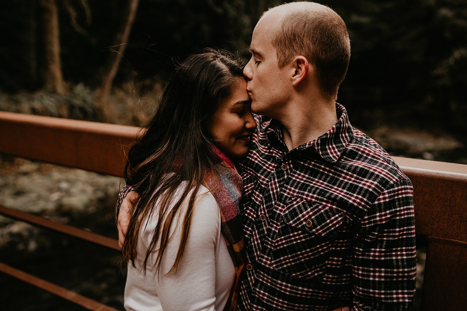 Lake-Crescent-Mount-Storm-King-Hiking-Adventure-Engagement-Seattle-Wedding-Photographer_0032.jpg