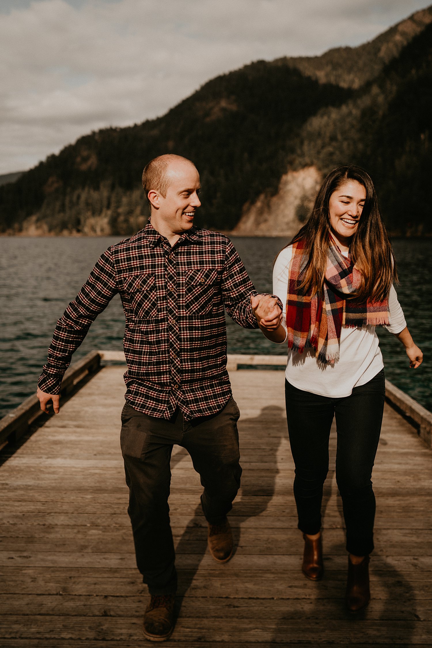 Adventurous Anniversary Photo Session in the Pacific Northwest 