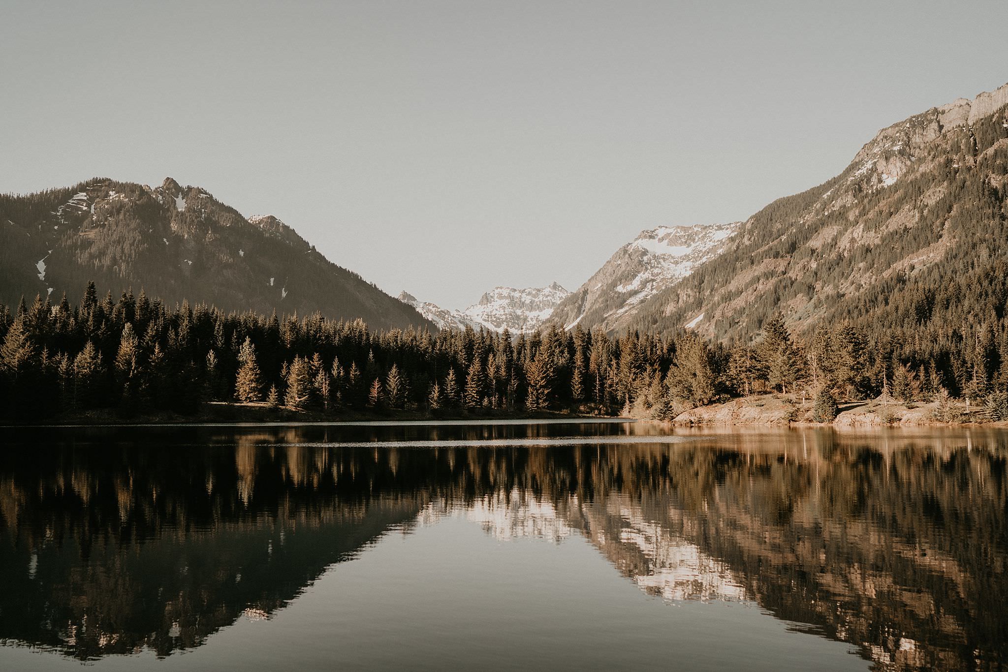 Gold Creek Pond - Snoqualmie Pass - Washington