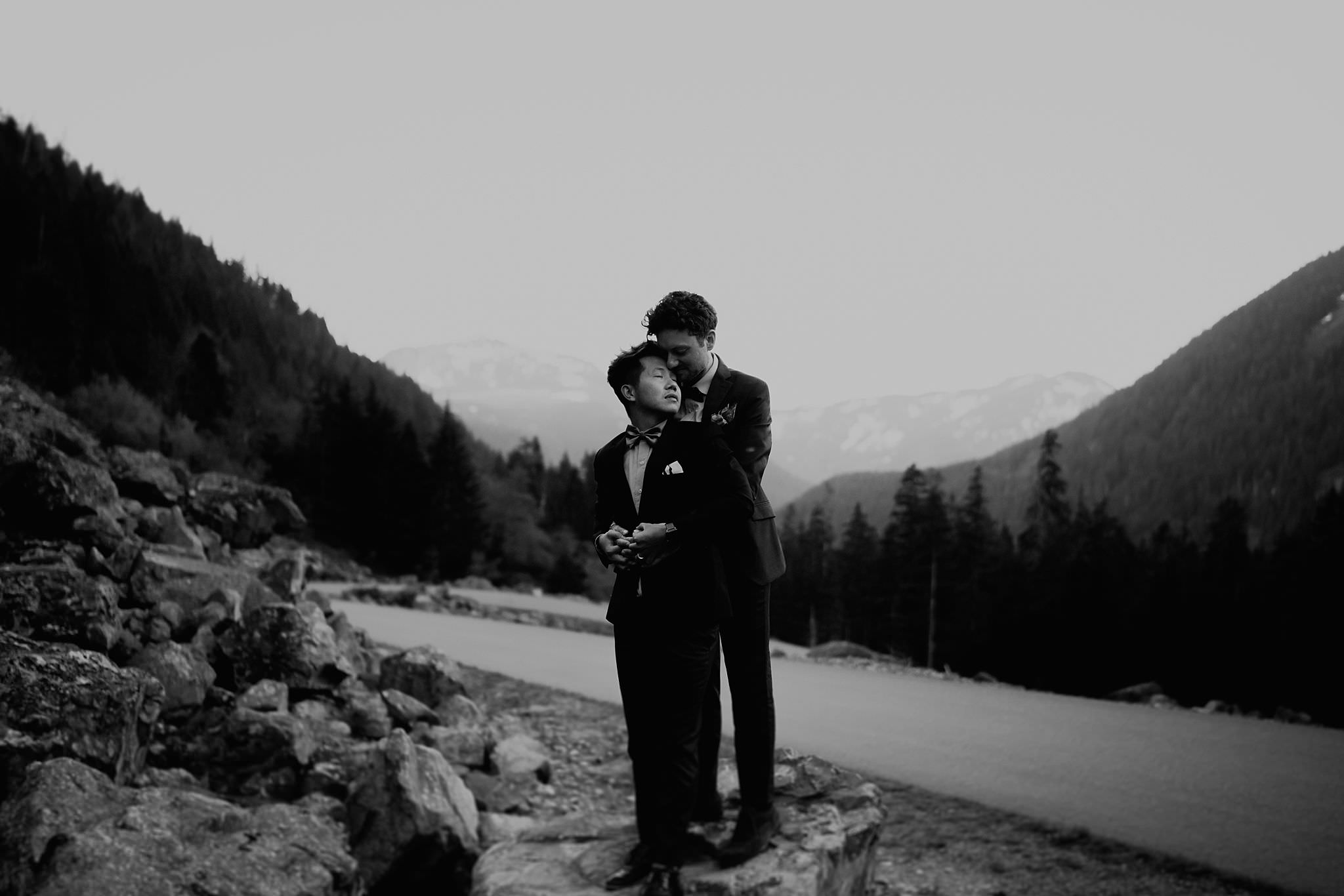 Gold-Creek-Pond-Elopement-Pacific-Northwest-Washington-Mountain-LGBT-Gay-Wedding_0076.jpg