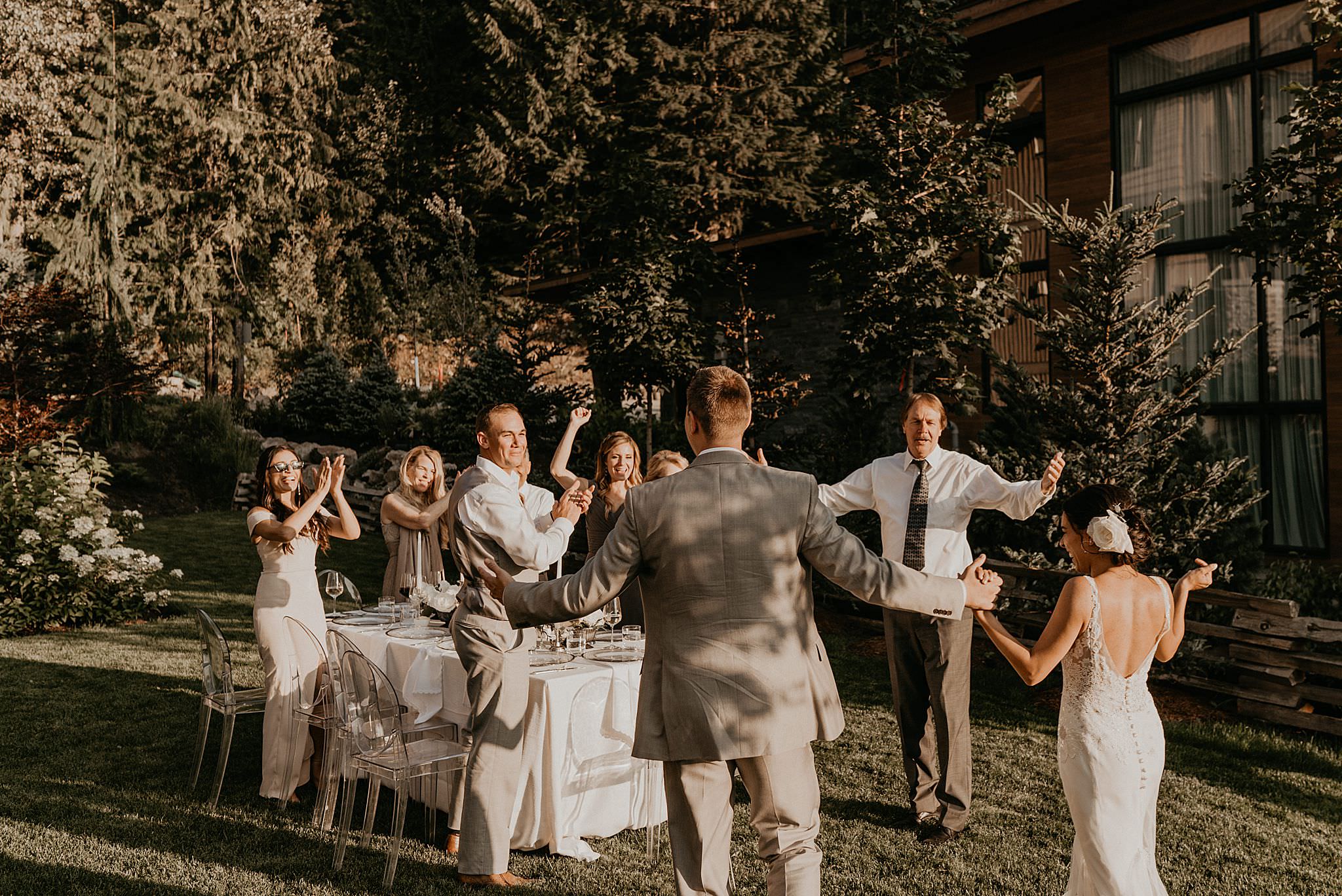 whistler-mountain-helicopter-elopement-wedding_0136.jpg