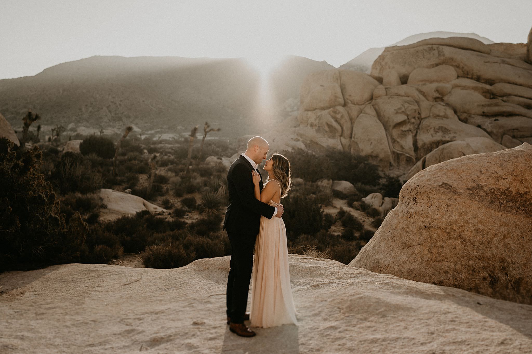 Joshua Tree engagement photos