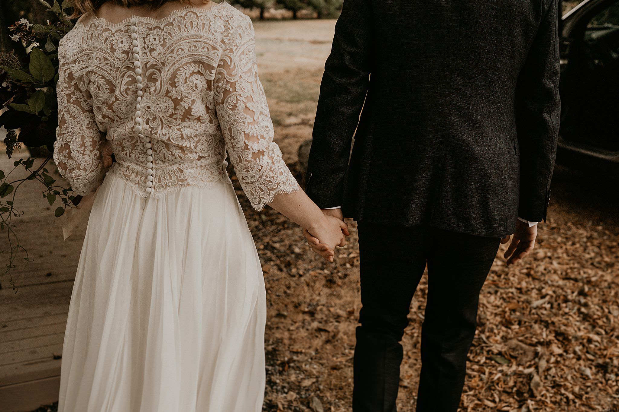 whidbey-island-wedding-intimate-elopement_0024.jpg