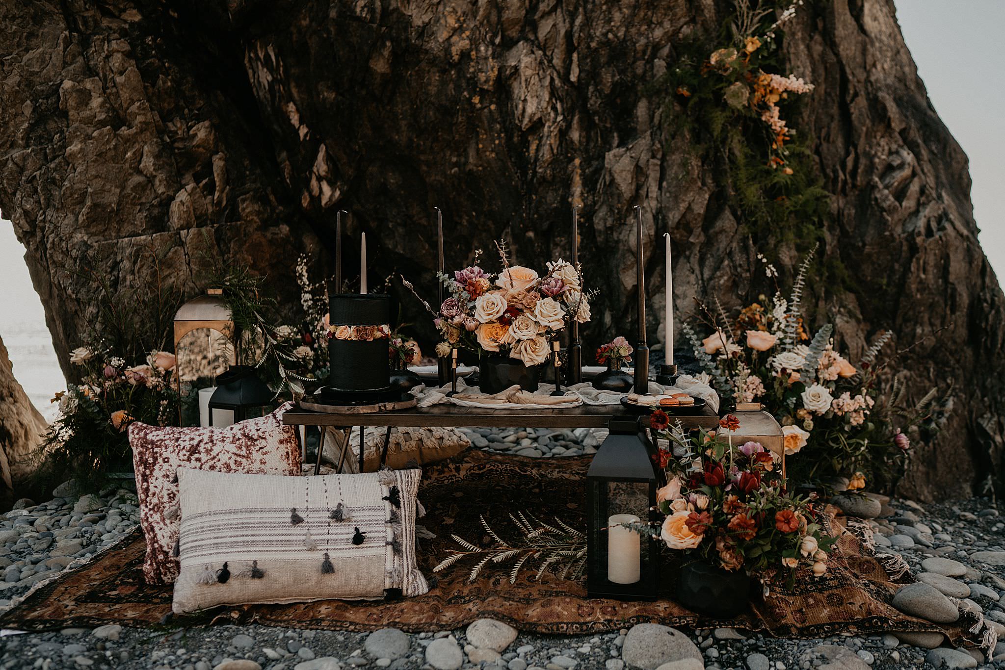 Gorgeous boho sweet heart table for ruby beach elopements and weddings by Rain and Pines