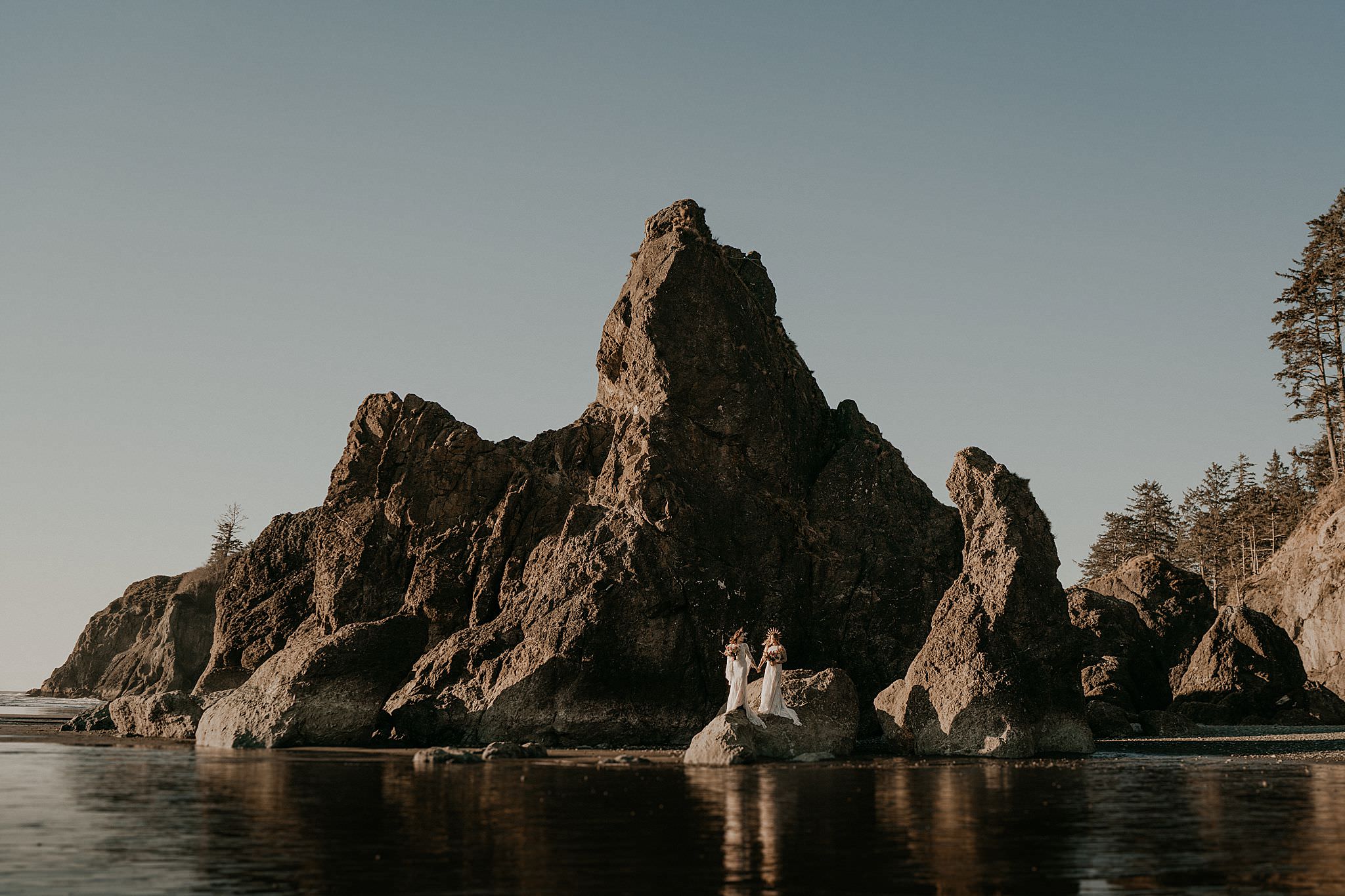 ruby-beach-elopement-olympic-national-park_0045.jpg