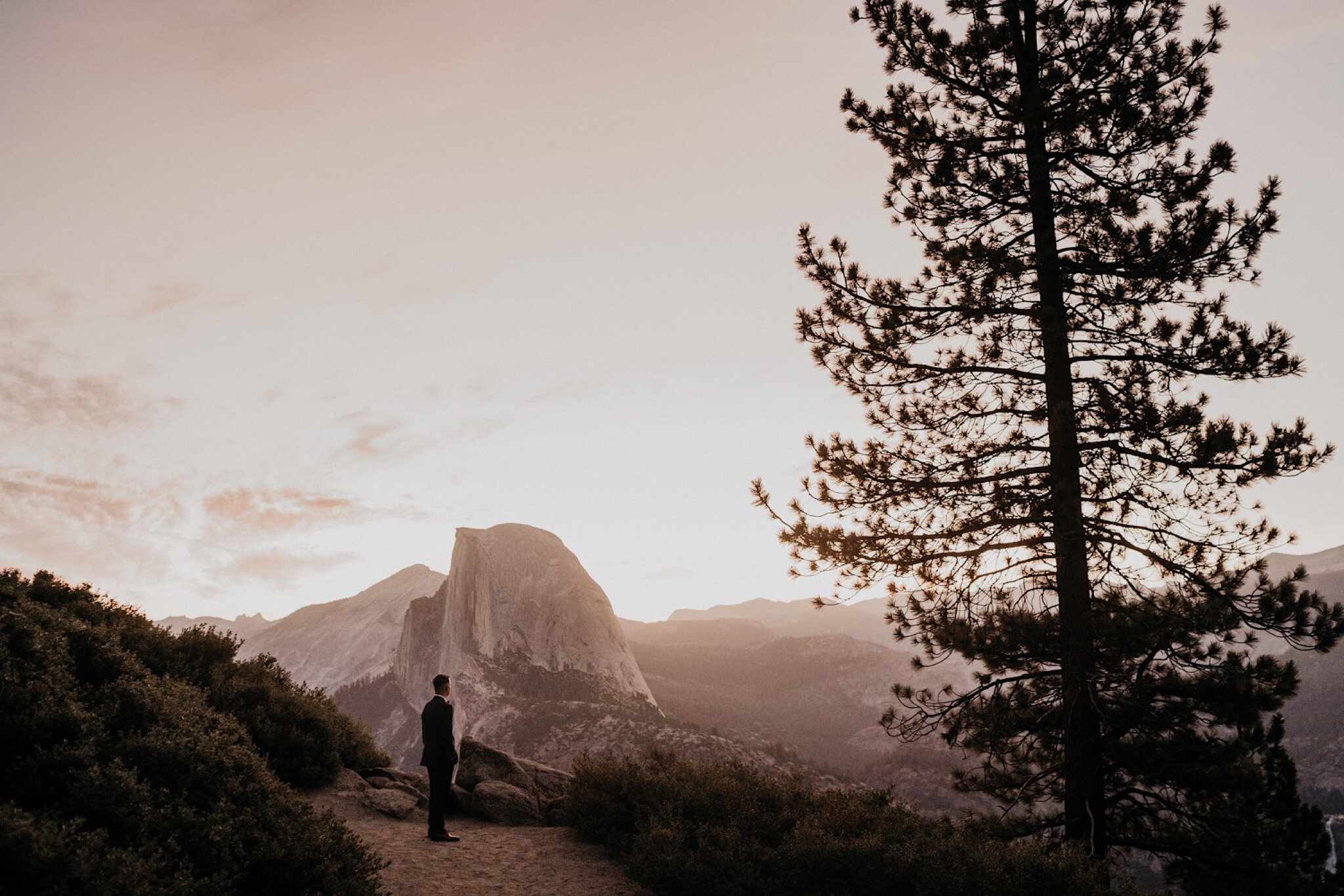Yosemite-Adventure-Elopement-Taft-Glacier-Point-4.jpg