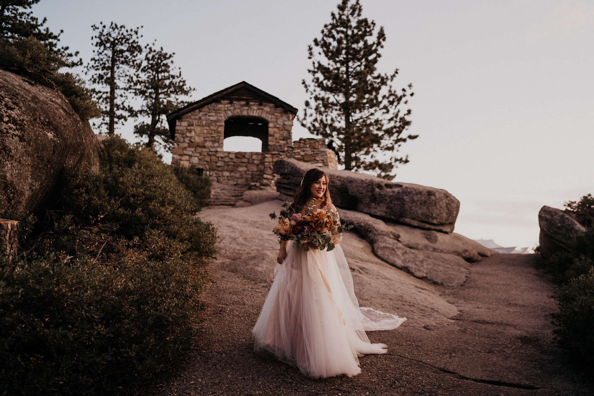 Yosemite-Adventure-Elopement-Taft-Glacier-Point-5.jpg