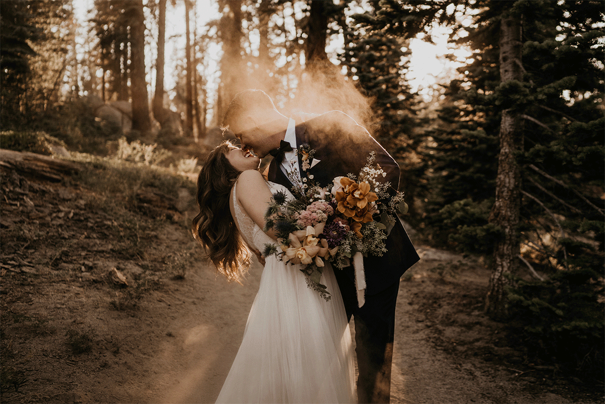 Gorgeous sunset Taft Point Yosemite National Park elopement