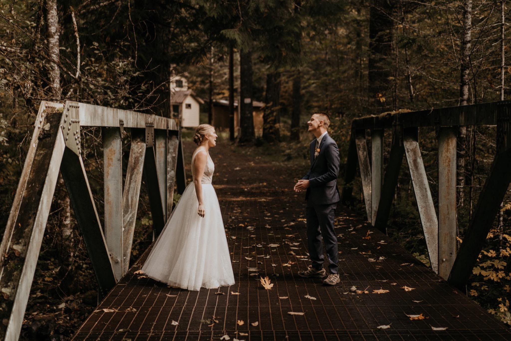 Washington Waterfall and Mountain Elopement Photographer