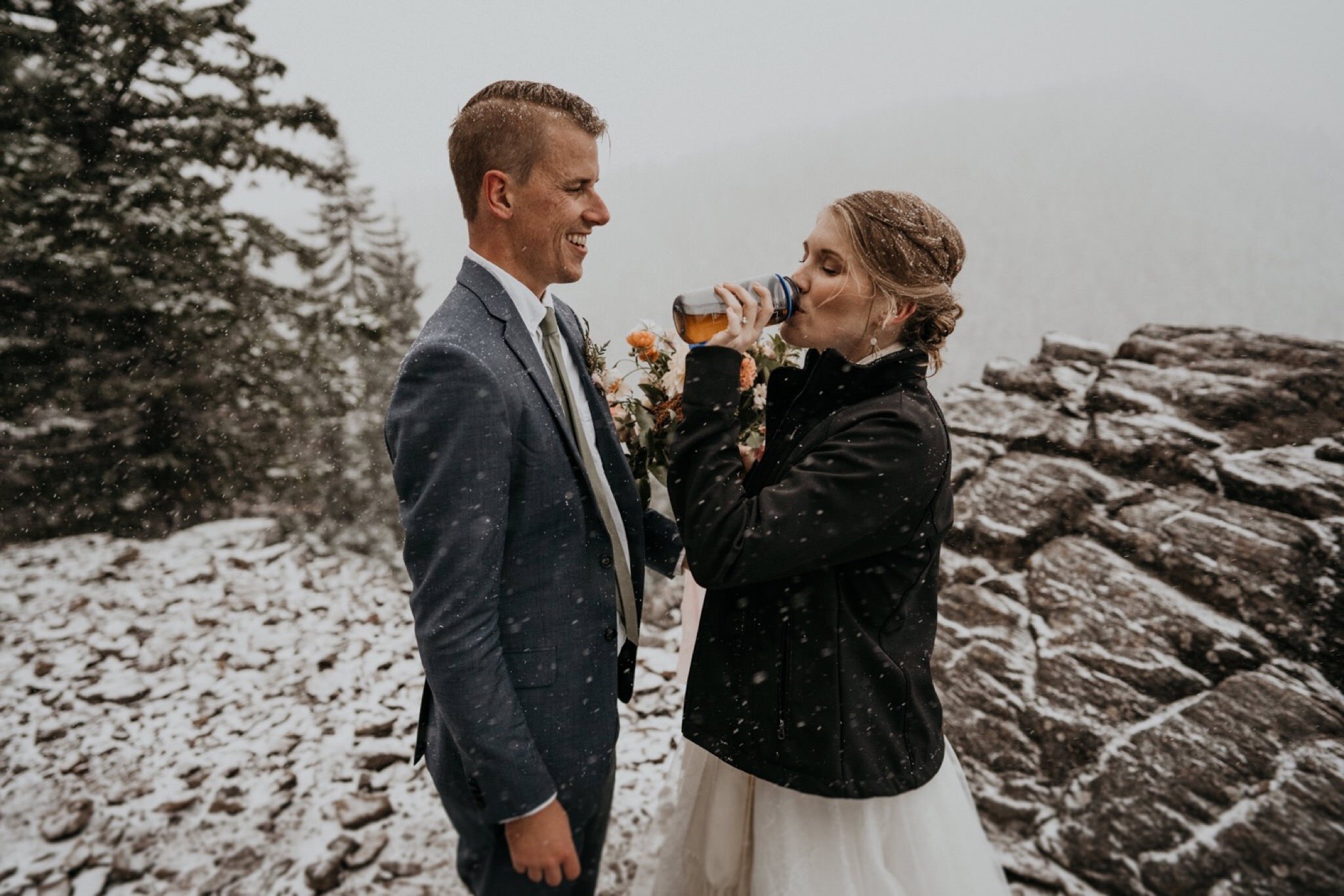 Washington Winter Snow Mountain View Elopement Photographer