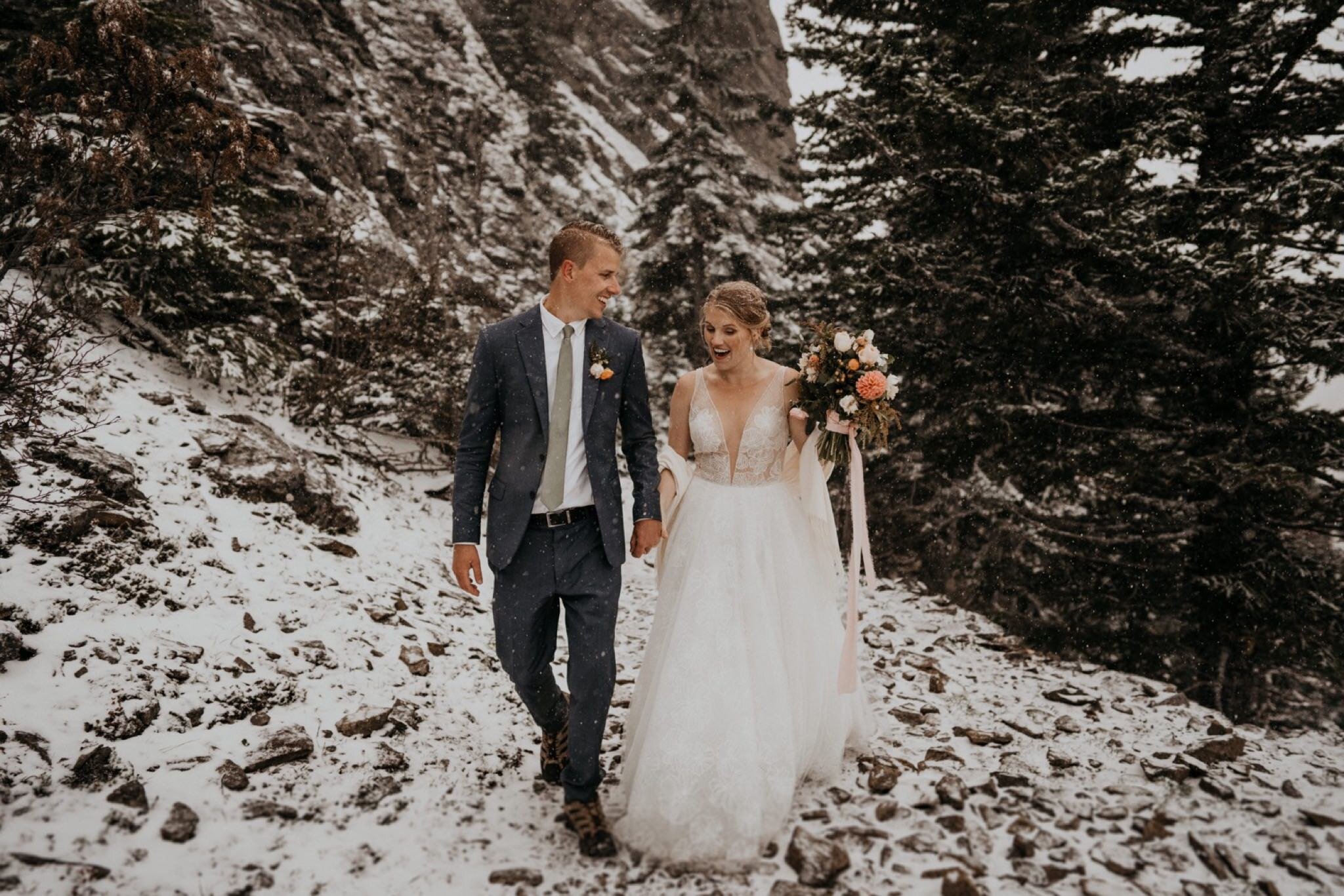 Washington Winter Snow Mountain View Elopement Photographer